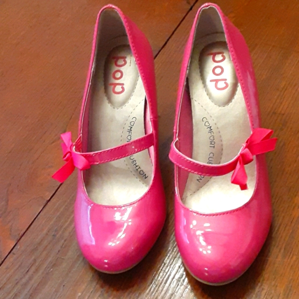 COPY - NWOT Pink patent high heels